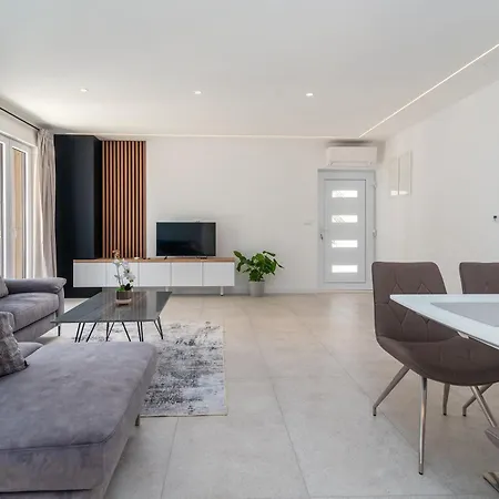 Apartment Amore