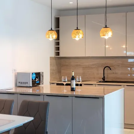 Apartment Amore דירה טרוגיר